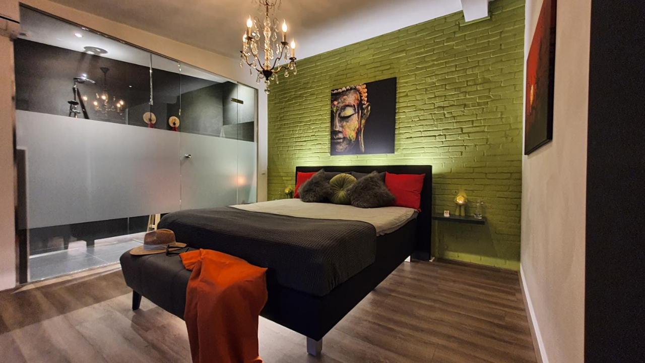 آيندهوفن Downtown Hideaway, B&B Grand Deluxe المظهر الخارجي الصورة