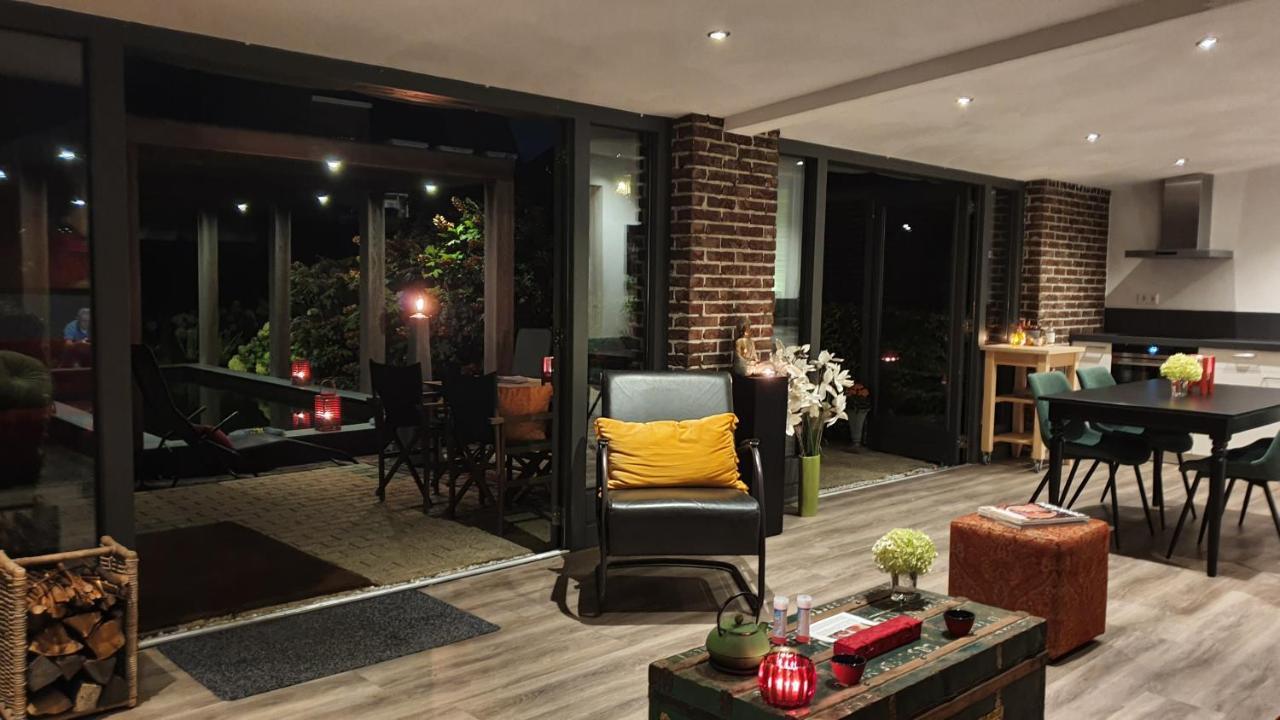 آيندهوفن Downtown Hideaway, B&B Grand Deluxe المظهر الخارجي الصورة