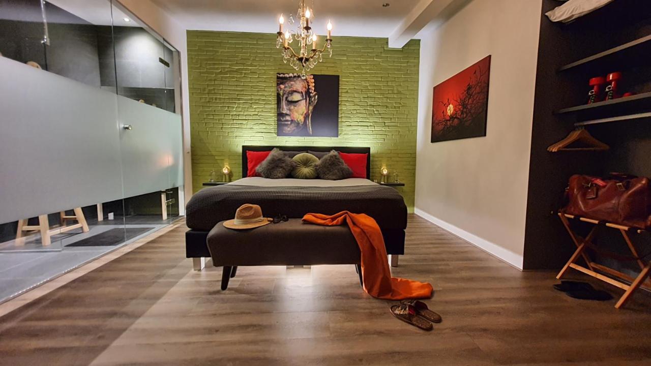 آيندهوفن Downtown Hideaway, B&B Grand Deluxe المظهر الخارجي الصورة