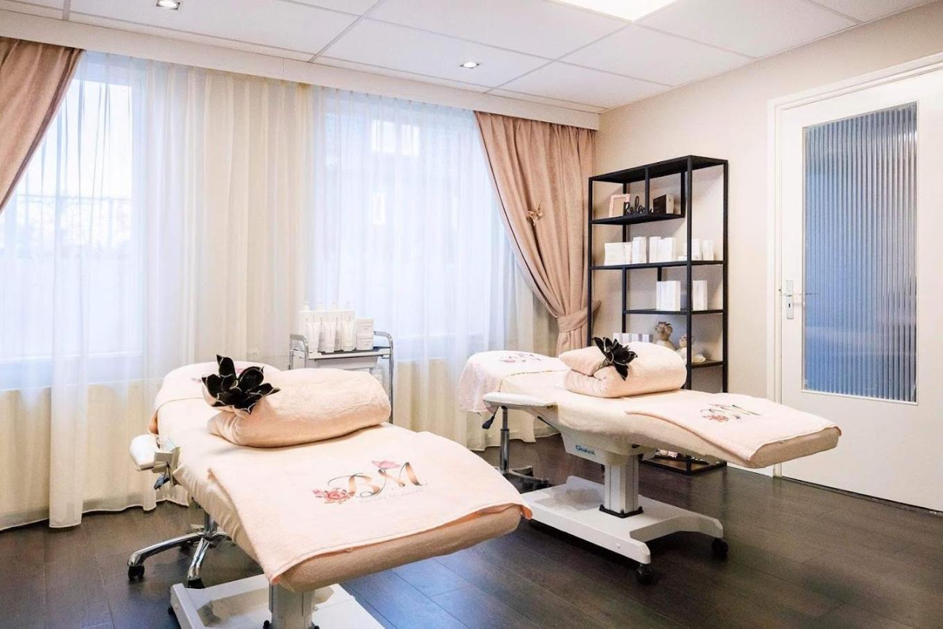 آيندهوفن Downtown Hideaway, B&B Grand Deluxe المظهر الخارجي الصورة